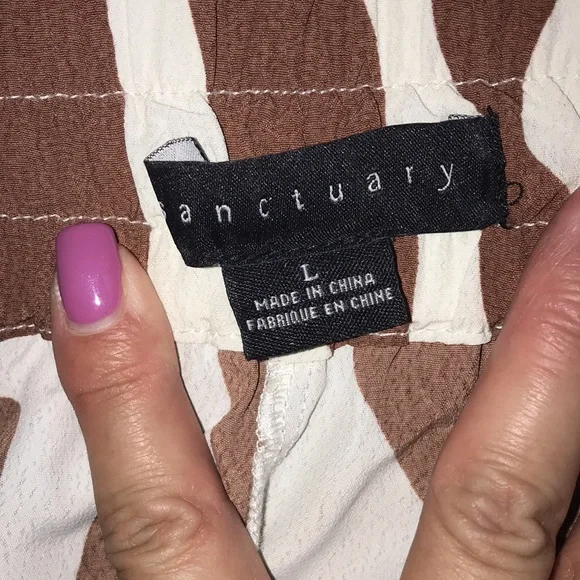 Sanctuary Light weight elastic drawstring waist Pants with pockets - Picture 3 of 5